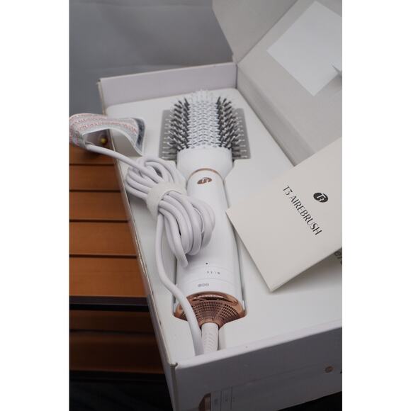 New T3 AireBrush Round One-Step Blow Dryer Brush – White/Rose Gold 2.5” - Picture 3 of 9